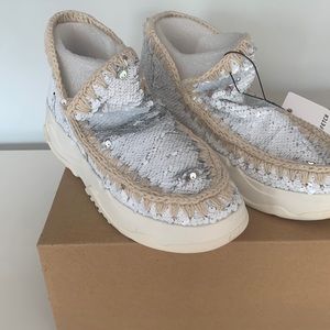 MOU woman’s shoes size 40